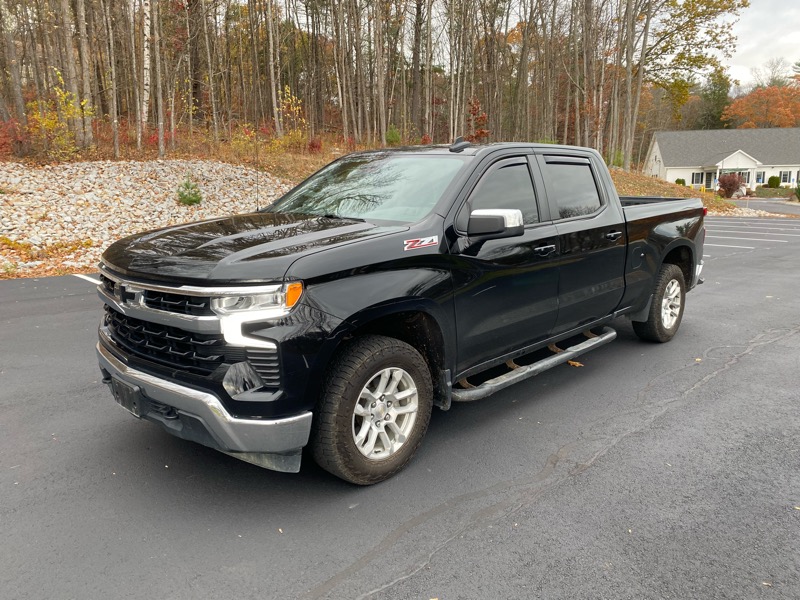 2023 Chevrolet Silverado 1500 LT Crew Cab 4WD