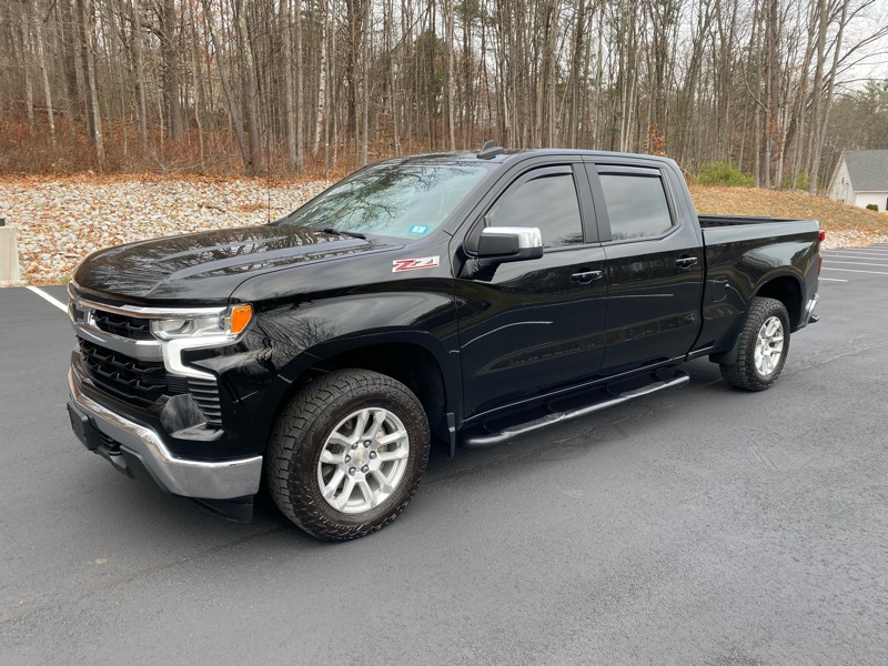 2023 Chevrolet Silverado 1500 LT Crew Cab 4WD