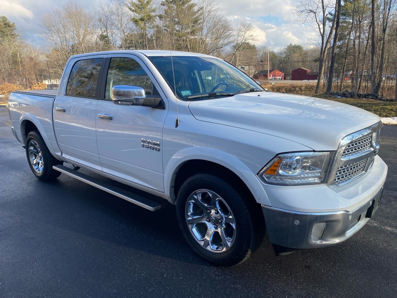 RAM 1500 Laramie Crew Cab SWB 4WD 2018