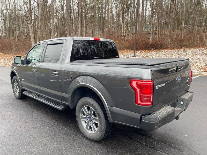 Ford F-150 4WD SuperCrew 145" Lariat 2016