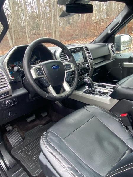 Ford F-150 4WD SuperCrew 145" Lariat 2016