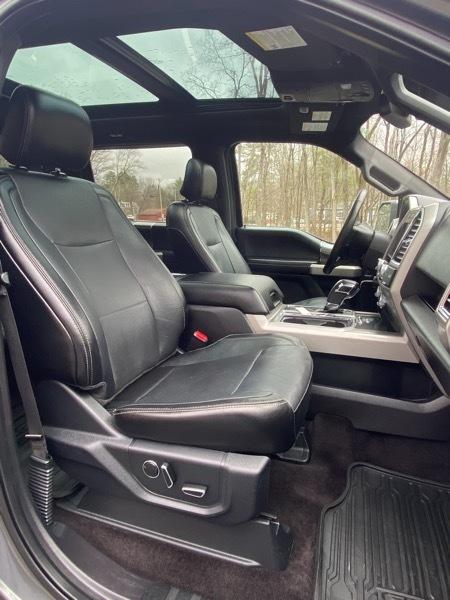 Ford F-150 4WD SuperCrew 145" Lariat 2016