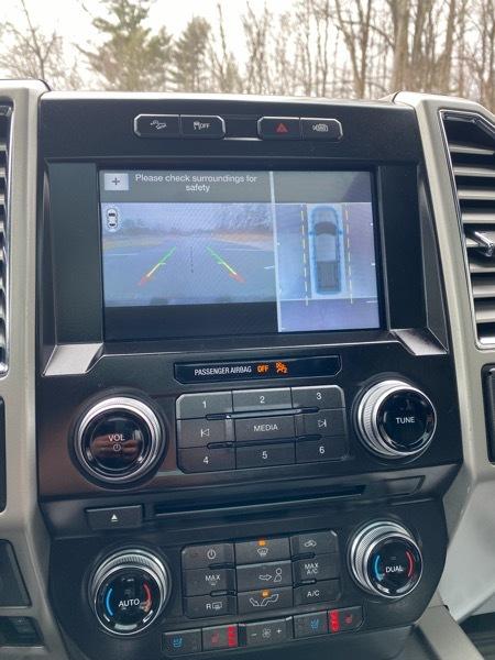 Ford F-150 4WD SuperCrew 145" Lariat 2016