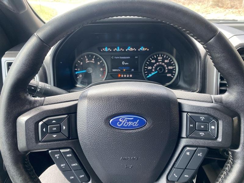 Ford F-150 Supercab 145" XLT 4WD 2019