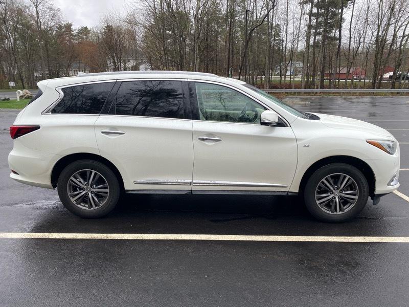 Infiniti QX60 Base AWD 2016