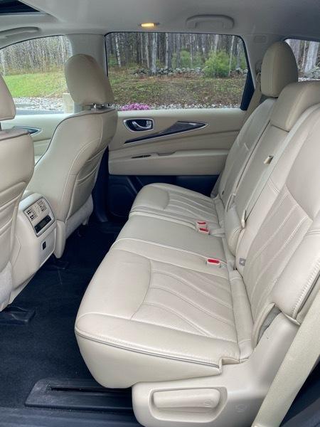 Infiniti QX60 Base AWD 2016