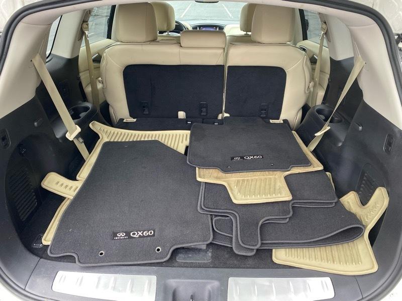 Infiniti QX60 Base AWD 2016