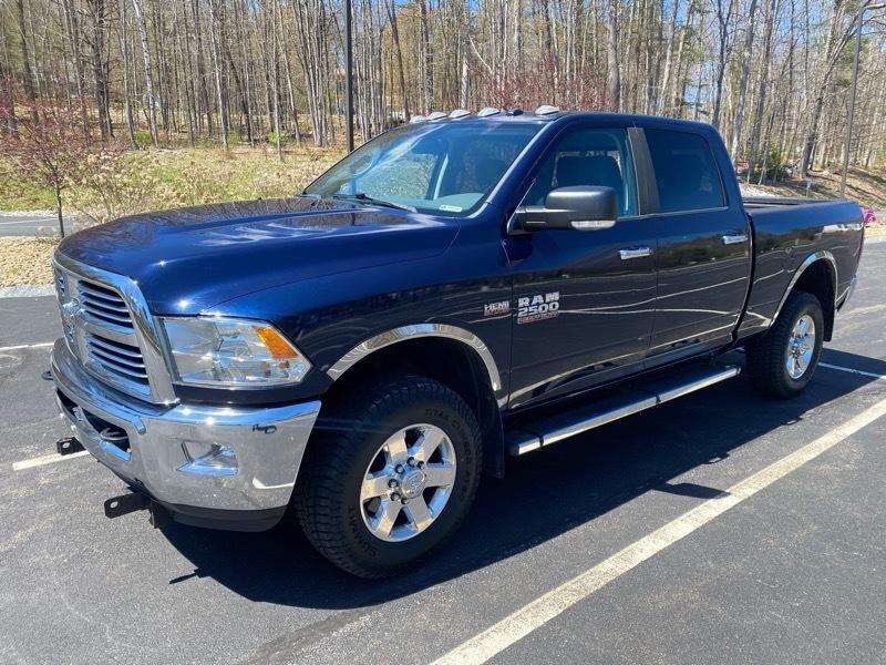 RAM 2500 SLT Crew Cab SWB 4WD 2015