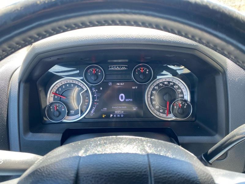 RAM 2500 SLT Crew Cab SWB 4WD 2015