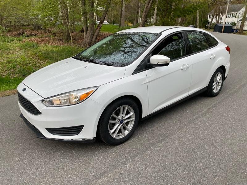 Ford Focus SE Sedan 2016