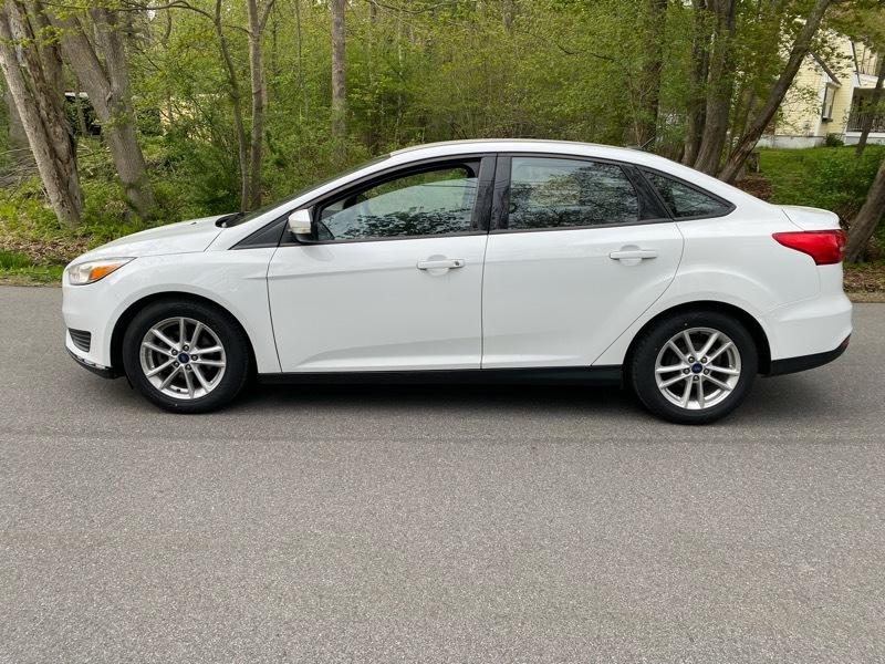 Ford Focus SE Sedan 2016