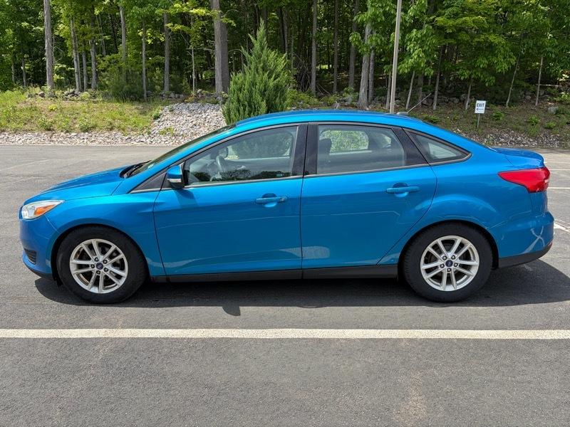 Ford Focus SE Sedan 2016