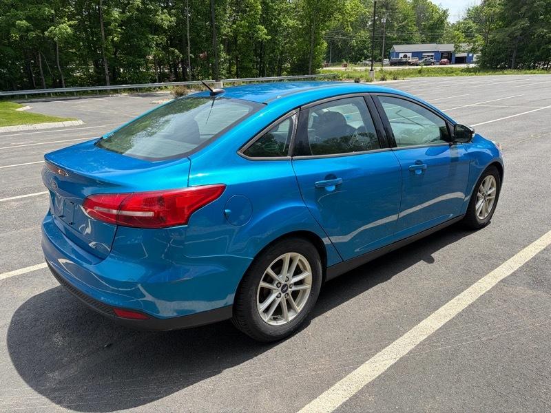 Ford Focus SE Sedan 2016