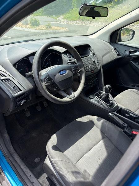Ford Focus SE Sedan 2016