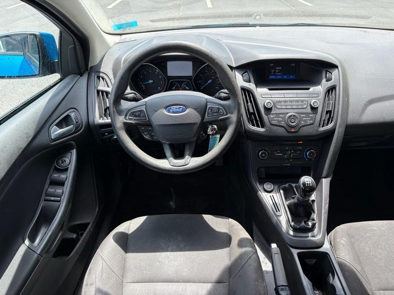 Ford Focus SE Sedan 2016