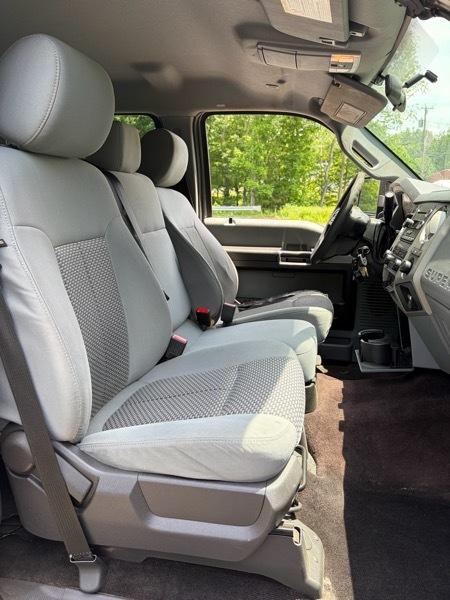 Ford F-250 SD XLT Crew Cab Long Bed 4WD 2015
