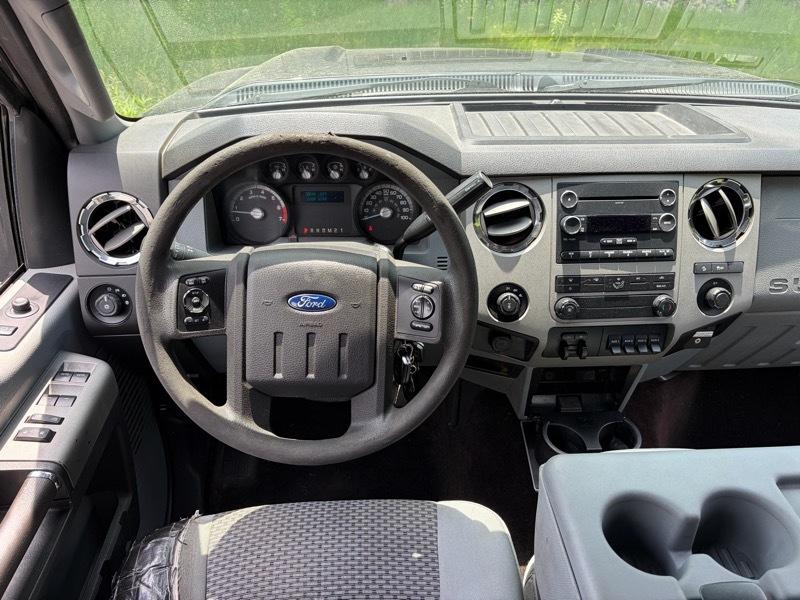 Ford F-250 SD XLT Crew Cab Long Bed 4WD 2015