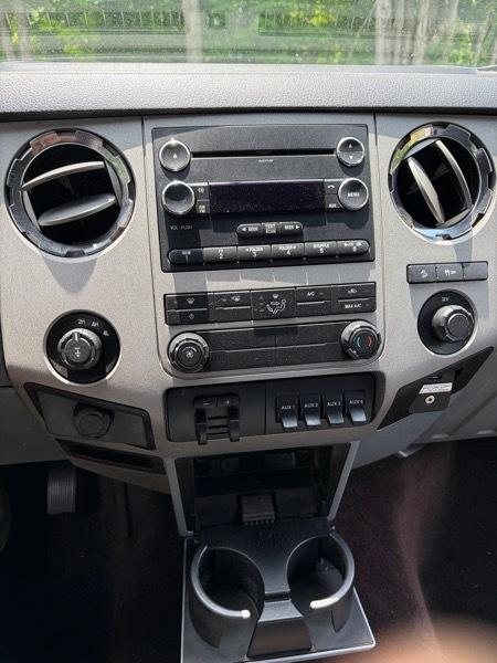 Ford F-250 SD XLT Crew Cab Long Bed 4WD 2015
