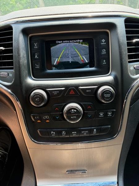 Jeep Grand Cherokee Laredo 4WD 2017