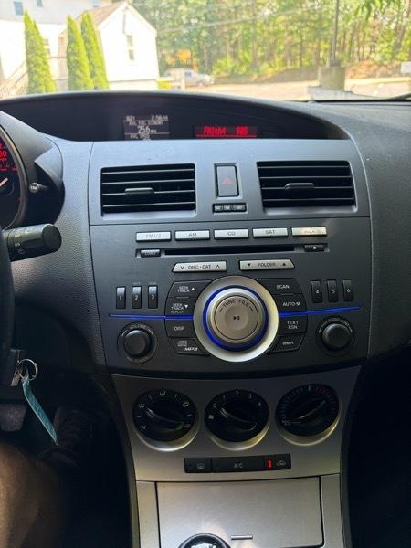 Mazda MAZDA3 s Sport 5-Door 2010