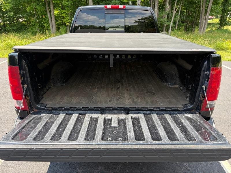 GMC Sierra 1500 Ext Cab 143.5" WB SLT 2011