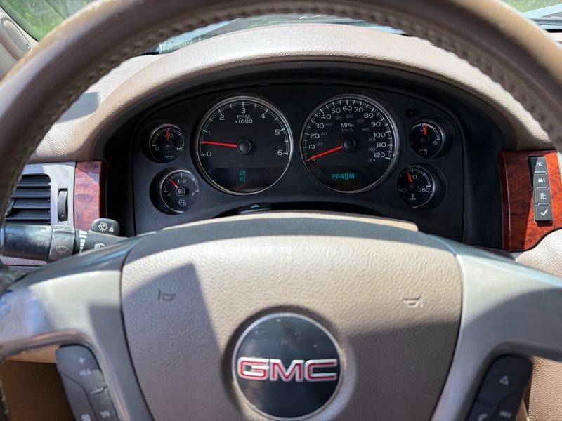 GMC Sierra 1500 Ext Cab 143.5" WB SLT 2011