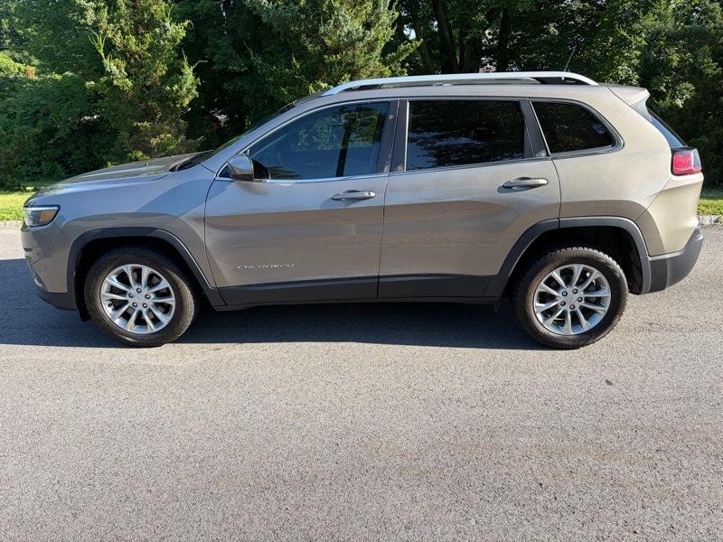 Jeep Cherokee Latitude FWD 2019