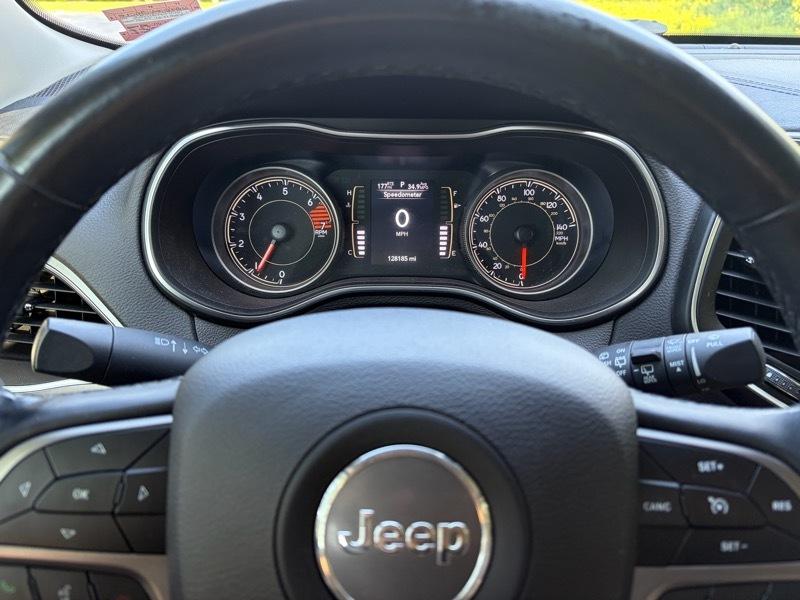 Jeep Cherokee Latitude FWD 2019