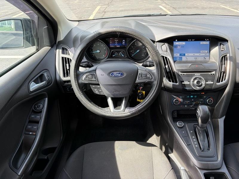 Ford Focus SEL Sedan 2017