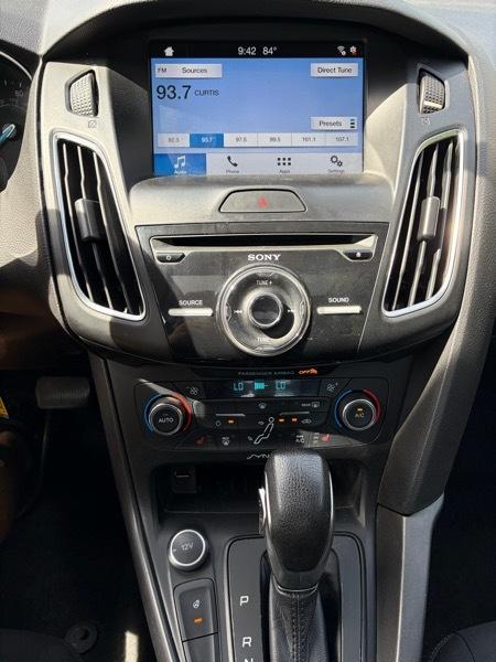 Ford Focus SEL Sedan 2017