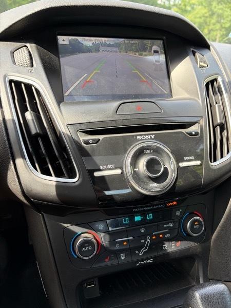 Ford Focus SEL Sedan 2017