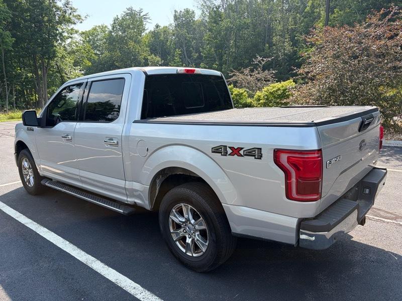 Ford F-150 4WD SuperCab 145" XLT 2015