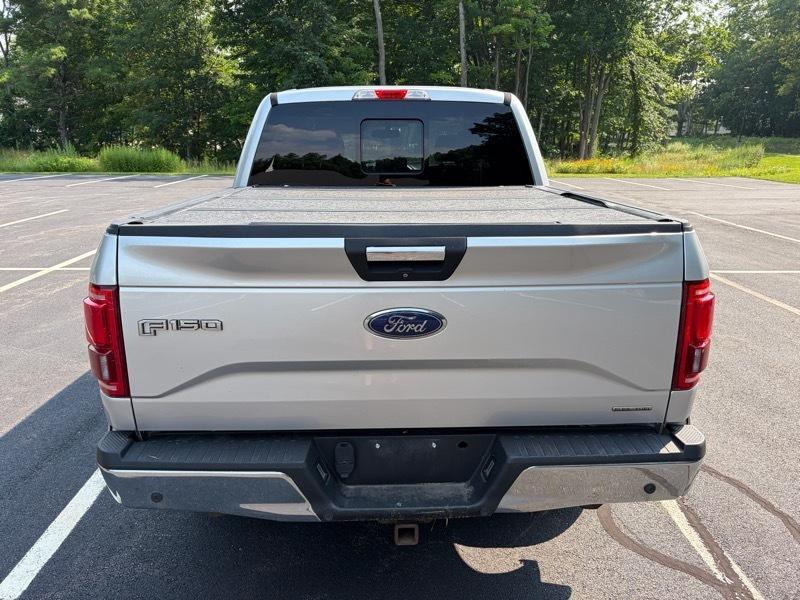 Ford F-150 4WD SuperCab 145" XLT 2015