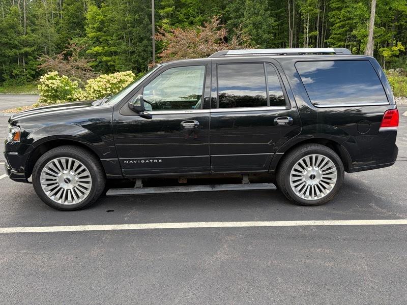 Lincoln Navigator Select 4WD 2017