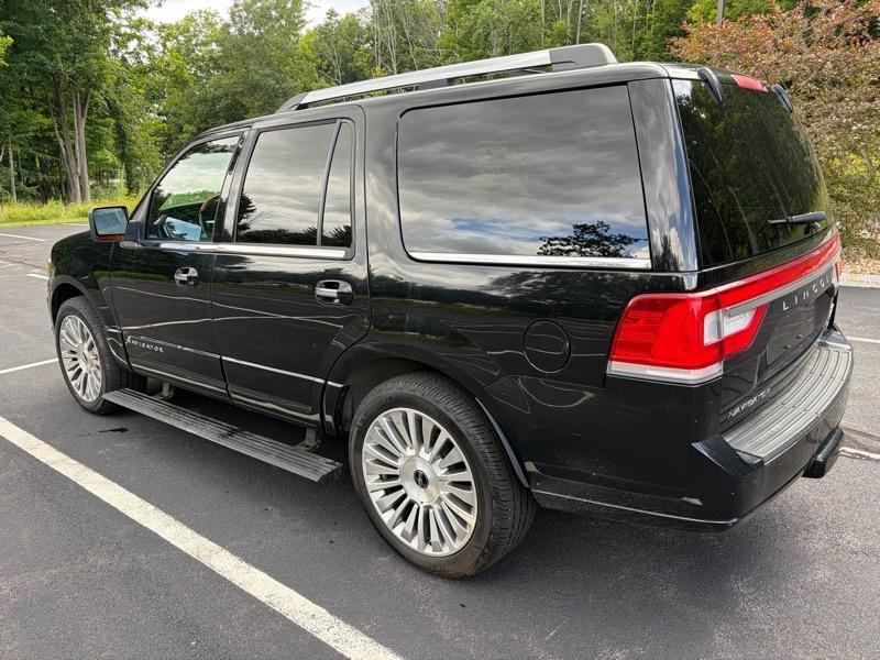 Lincoln Navigator Select 4WD 2017