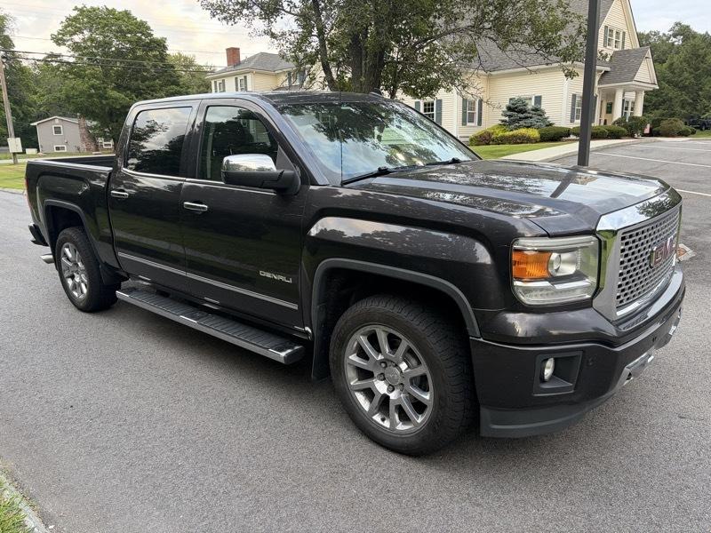 GMC Sierra 1500 Denali Crew Cab 4WD 2014