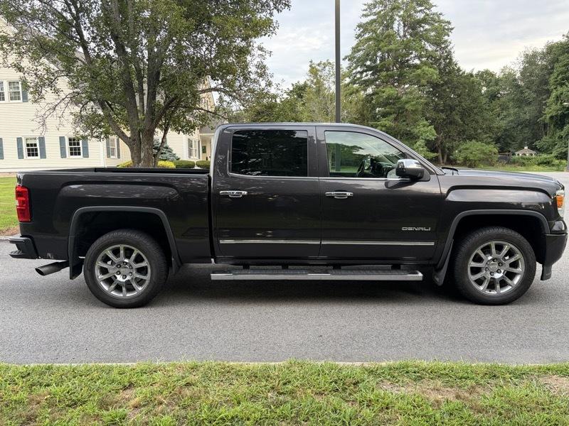 GMC Sierra 1500 Denali Crew Cab 4WD 2014