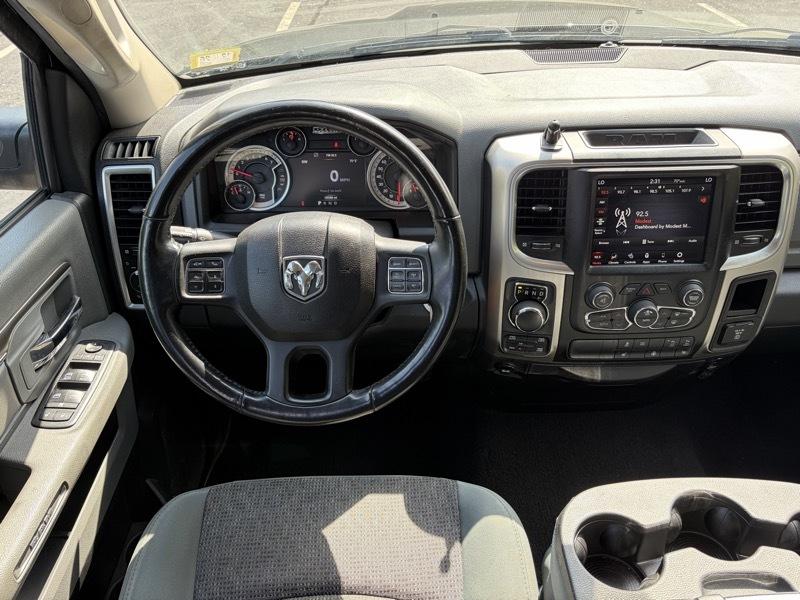 RAM 1500 Big Horn 4x4 Quad Cab 6'4" Box 2018