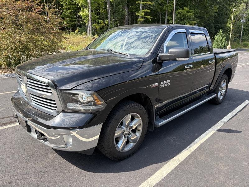2013 RAM 1500 SLT Crew Cab 4WD