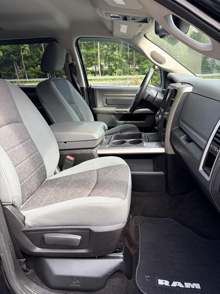 RAM 1500 SLT Crew Cab 4WD 2013