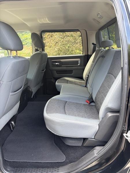 RAM 1500 SLT Crew Cab 4WD 2013