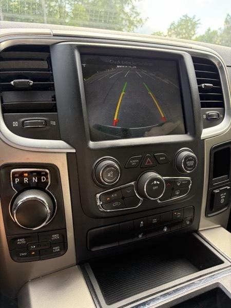 RAM 1500 SLT Crew Cab 4WD 2013