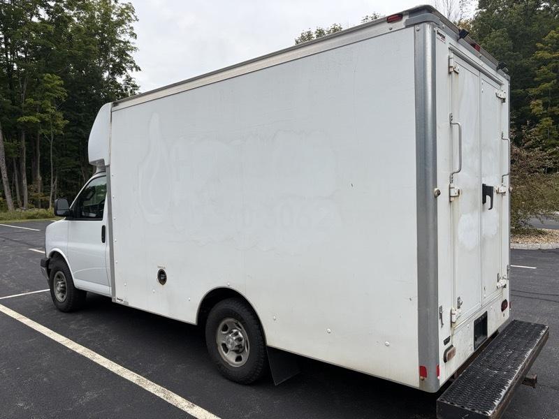 Chevrolet Express G3500 139" 2017