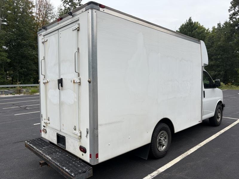 Chevrolet Express G3500 139" 2017