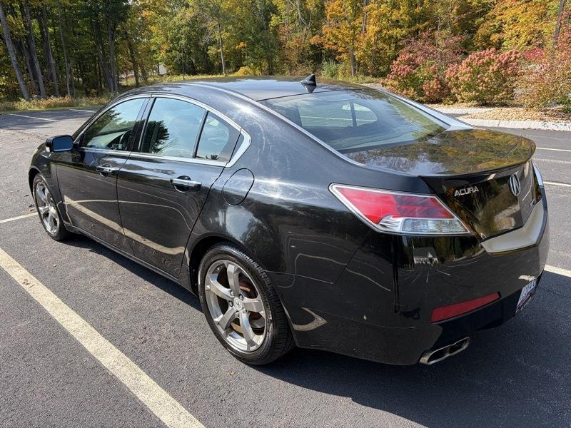 Acura TL 5-Speed AT SH-AWD with Tech Package 2010