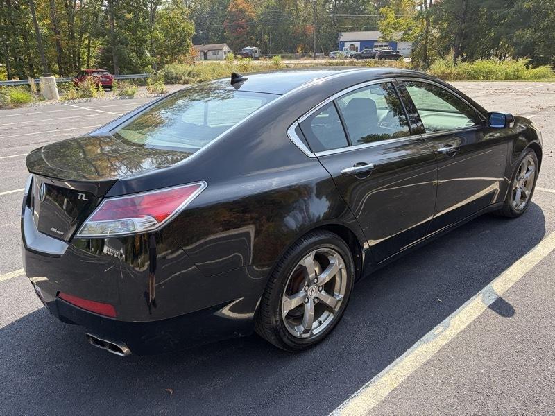Acura TL 5-Speed AT SH-AWD with Tech Package 2010