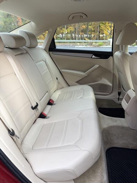 Volkswagen Passat Sport PZEV 5M 2015
