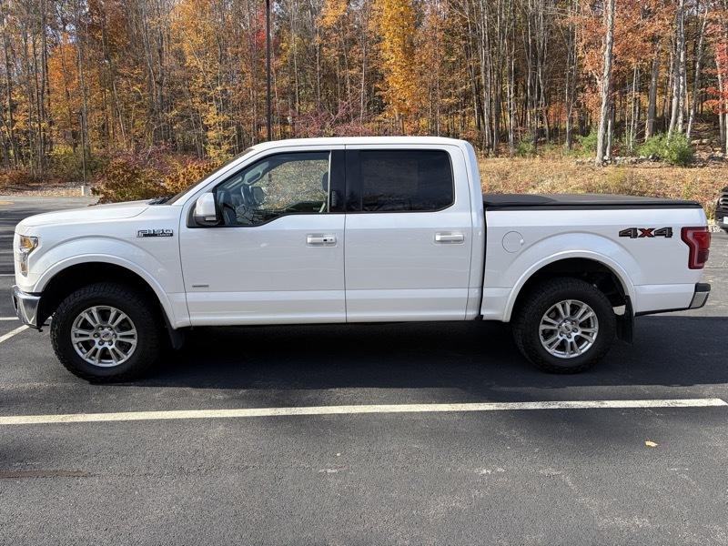 Ford F-150 Lariat SuperCrew 5.5-ft. Bed 4WD 2016