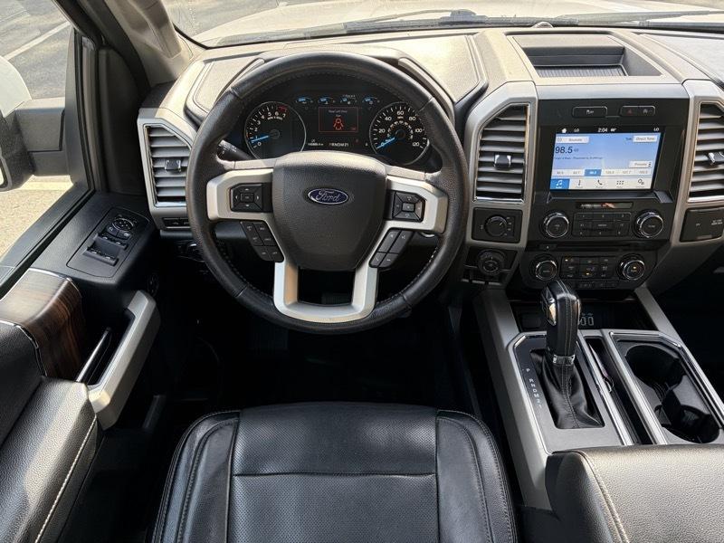 Ford F-150 Lariat SuperCrew 5.5-ft. Bed 4WD 2016