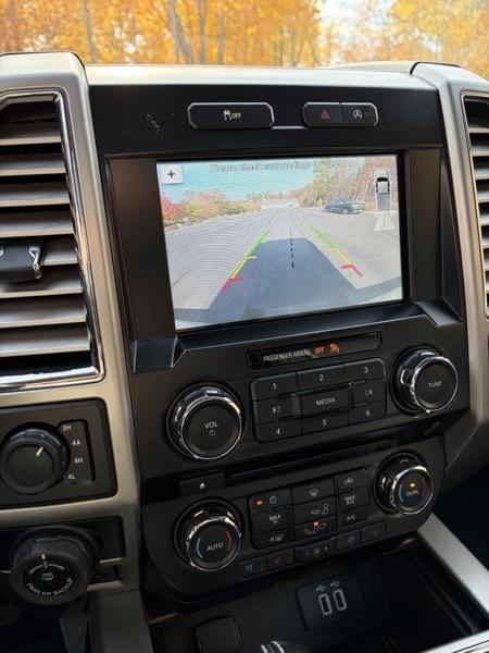 Ford F-150 Lariat SuperCrew 5.5-ft. Bed 4WD 2016
